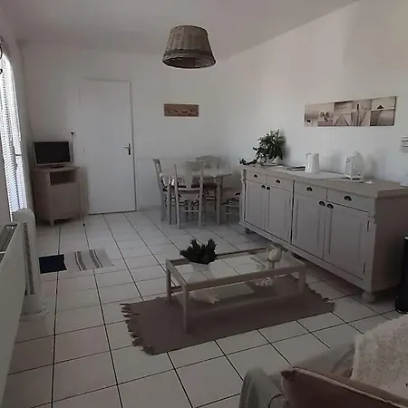 아파트 L 'annexe , Maisonnette Campagnarde. *